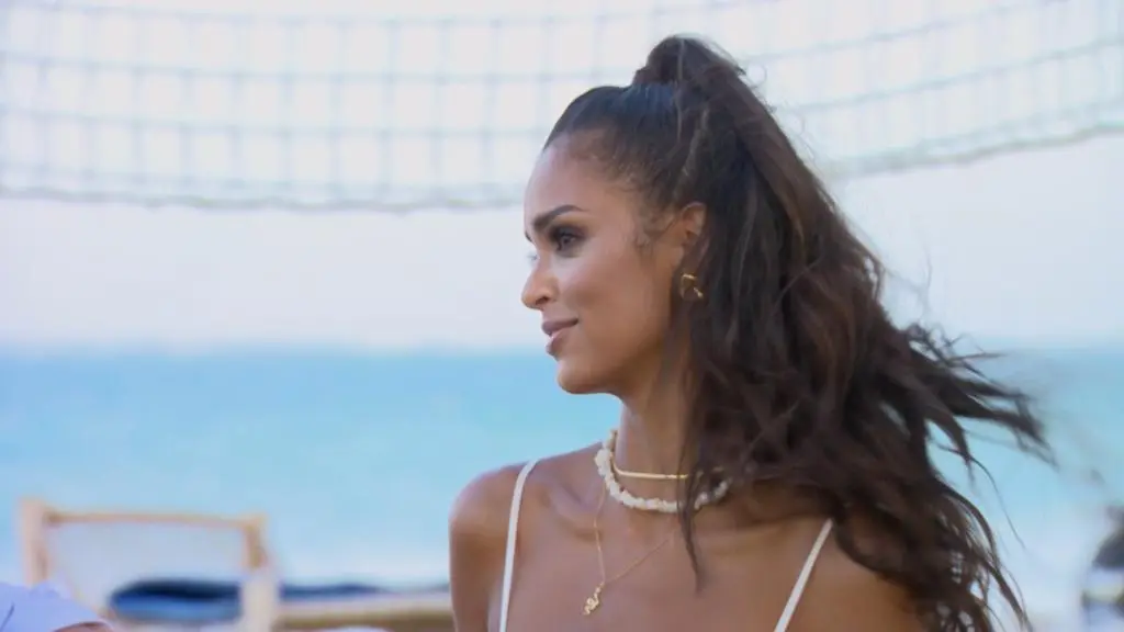 Hotel Paradise 4: Klaudia El Dursi 