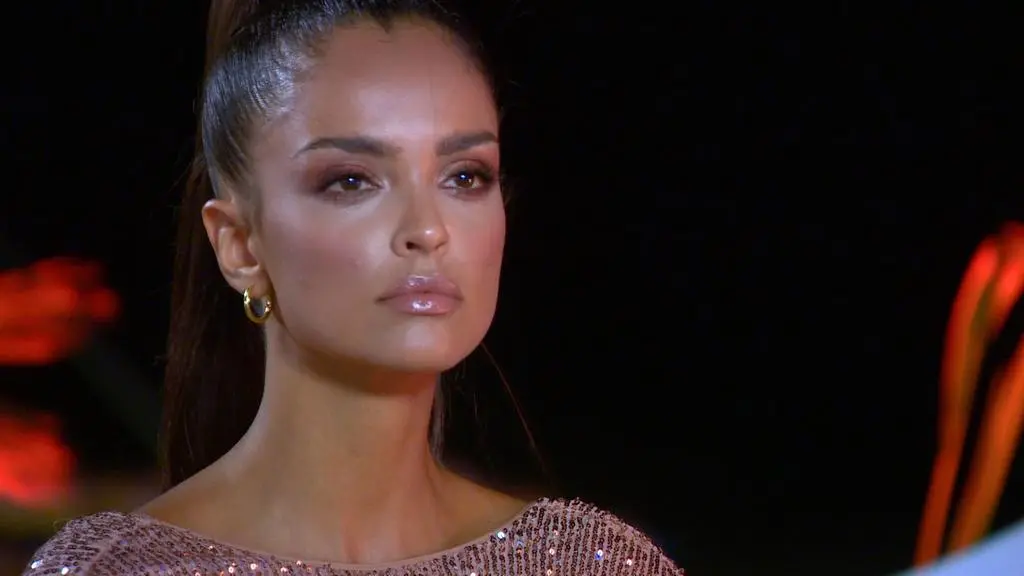 Hotel Paradise 4: Klaudia El Dursi 