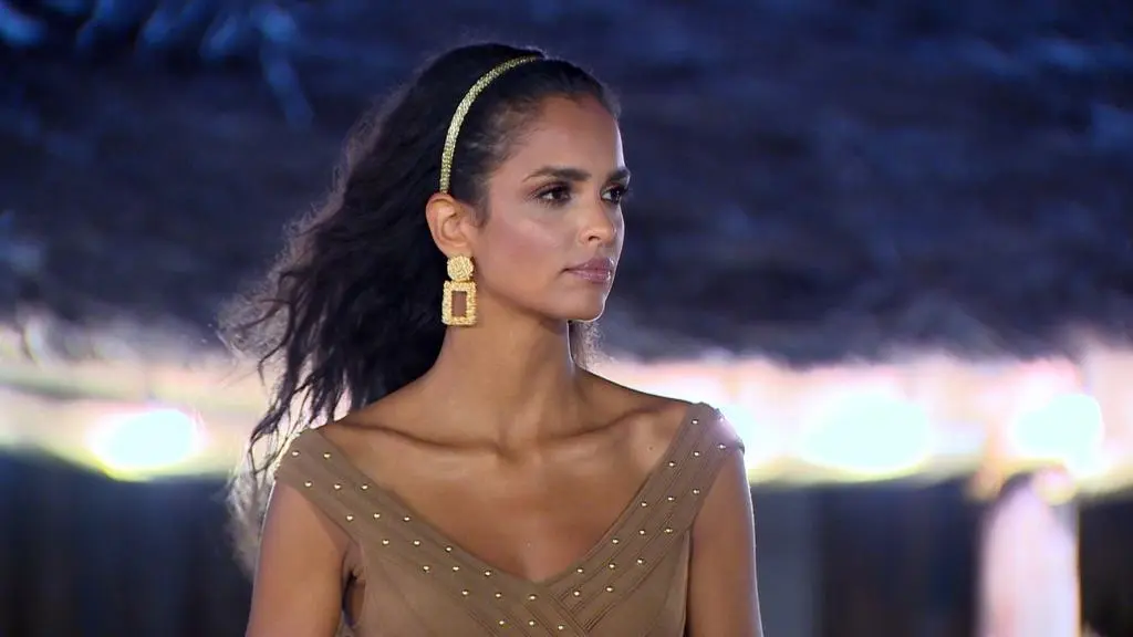 Hotel Paradise 4: Klaudia El Dursi 