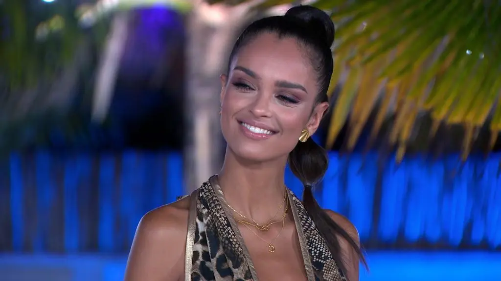 Hotel Paradise 4: Klaudia El Dursi 
