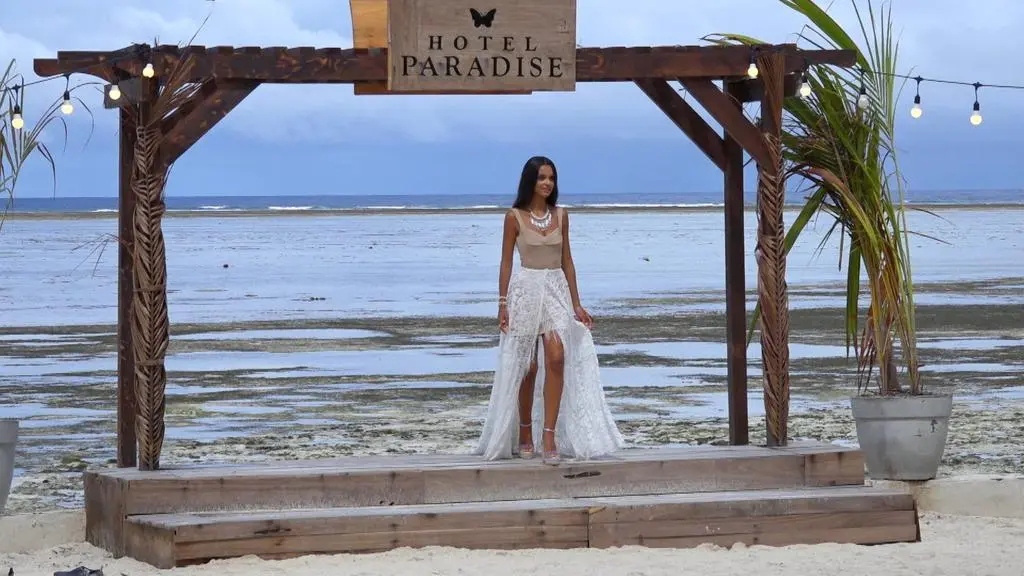 Hotel Paradise 4: Klaudia El Dursi