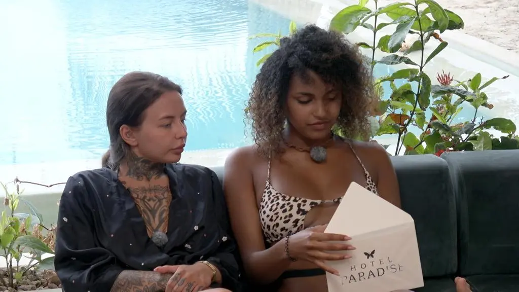 Hotel Paradise 4: Launo i Nana