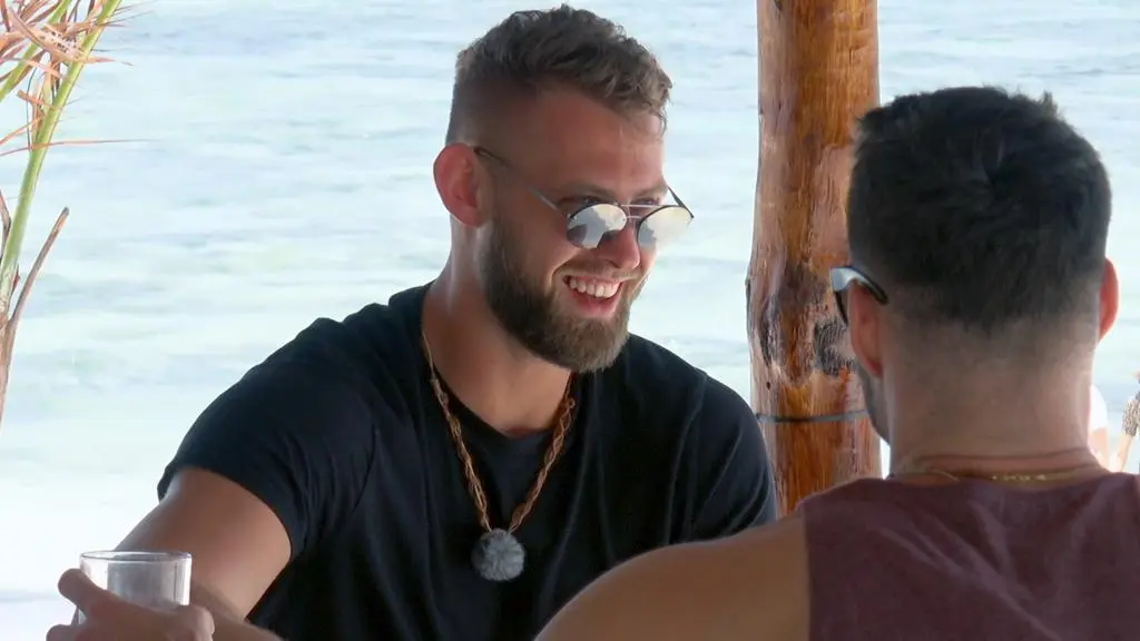 Hotel Paradise 4: Łukasz i Darek