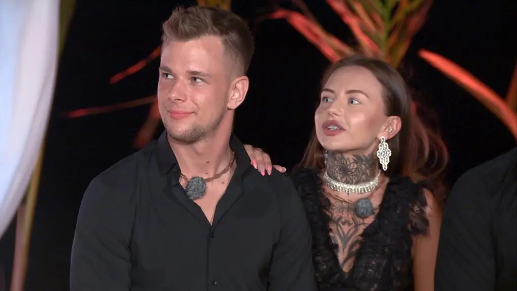 Hotel Paradise 4: Michał i Launo