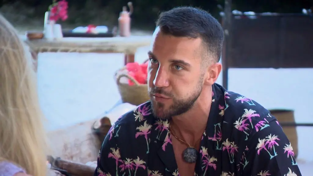 Hotel Paradise 4: Michał i Sara