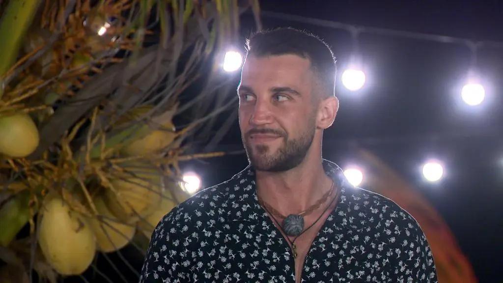 Hotel Paradise 4: Michał