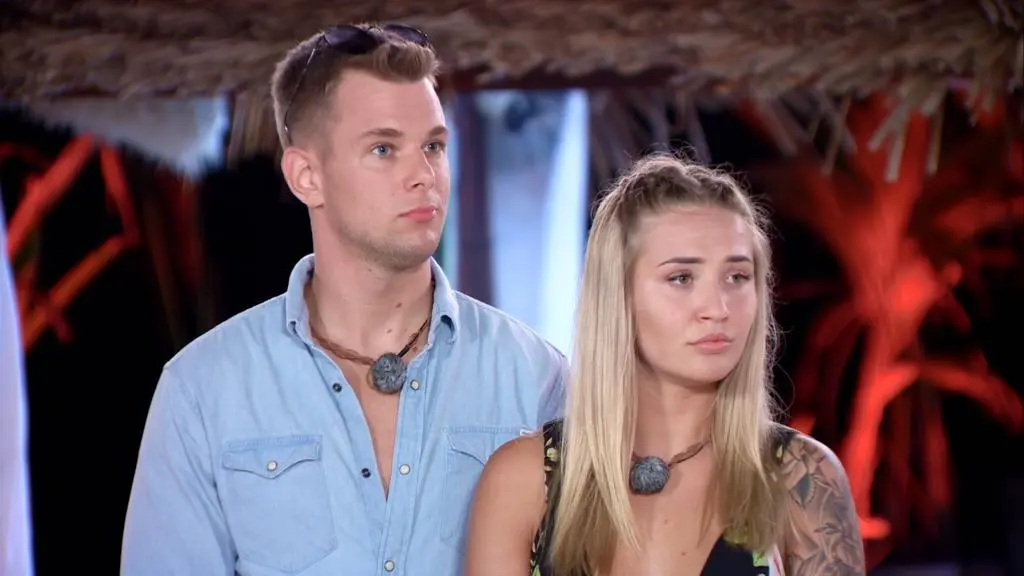 Hotel Paradise 4: Mike i Sara