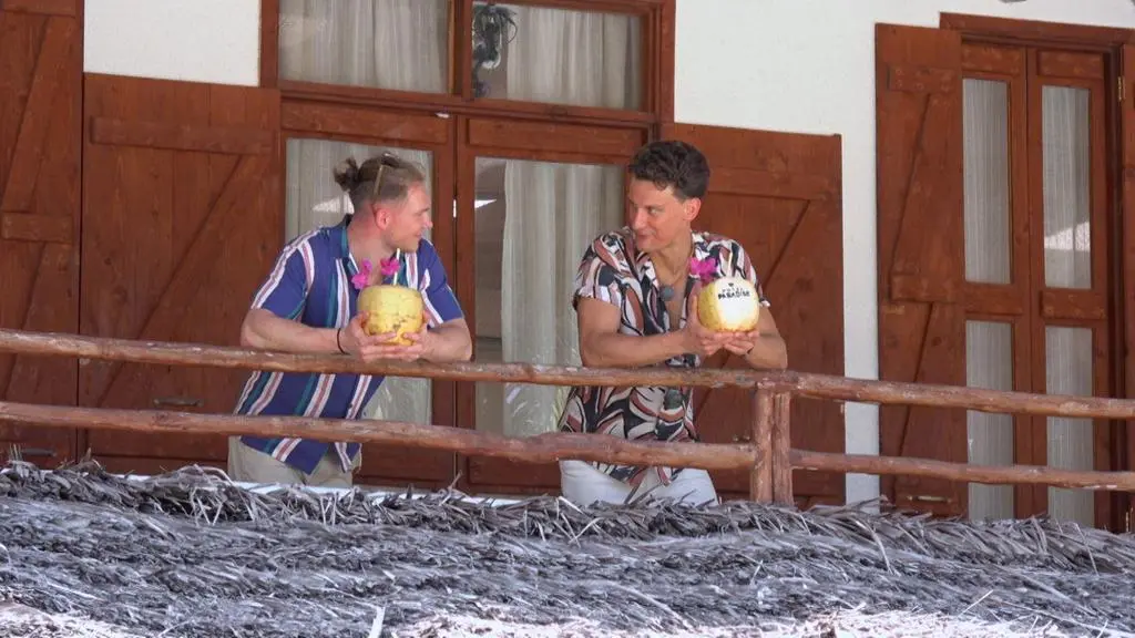 Hotel Paradise 4: Miłosz i Kuba