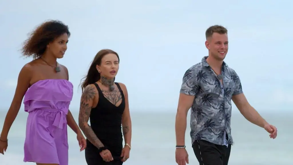 Hotel Paradise 4: Nana, Launo i Michał
