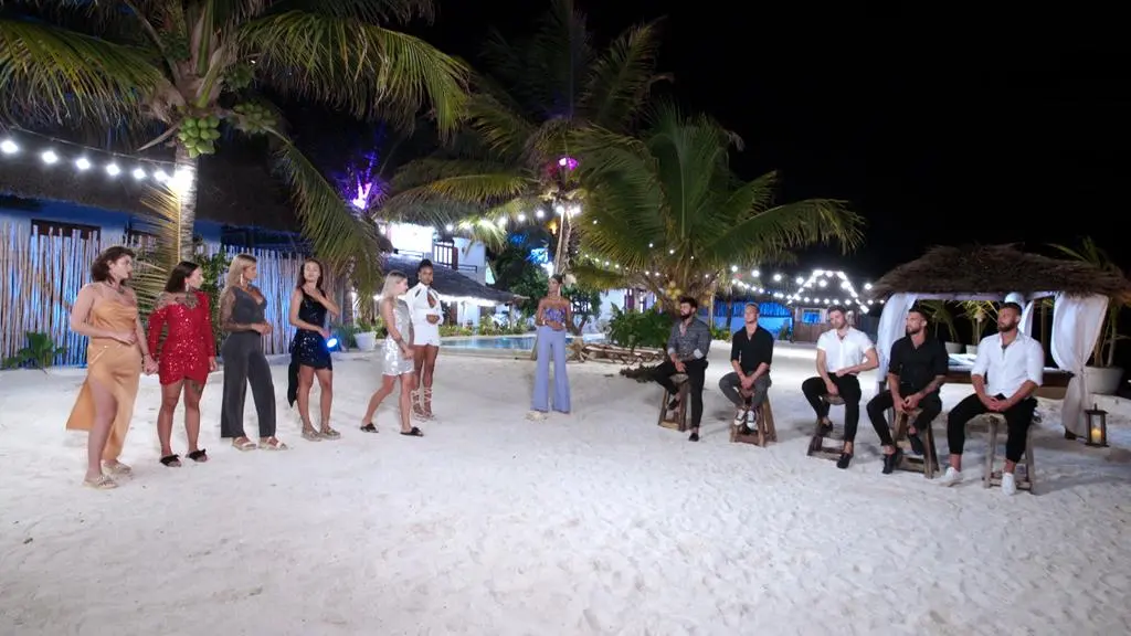Hotel Paradise 4: Rajskie Rozdanie 