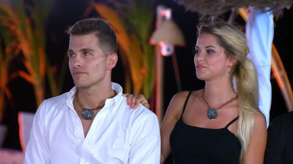 Hotel Paradise 4: Rajskie Rozdanie