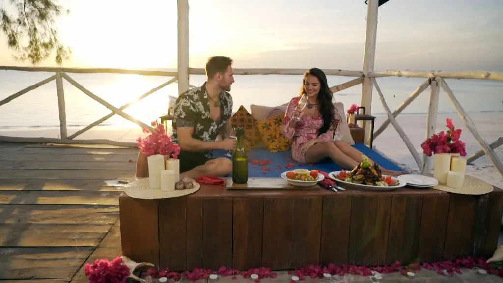 Hotel Paradise 4: Randka Mateusza i Vanessy 
