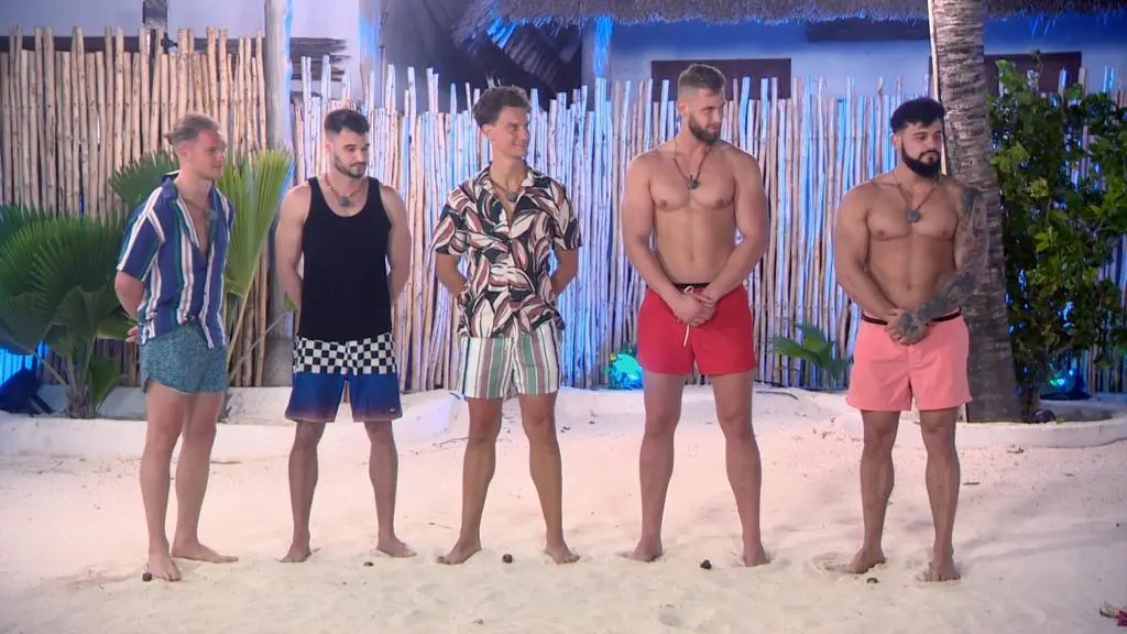 Hotel Paradise 4: Uczestnicy