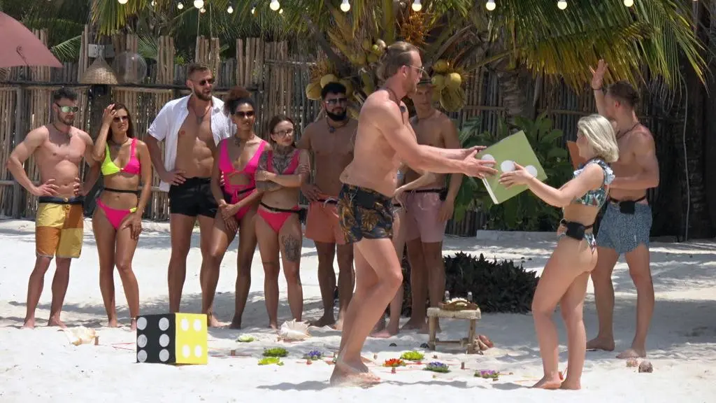 Hotel Paradise 4: Uczestnicy
