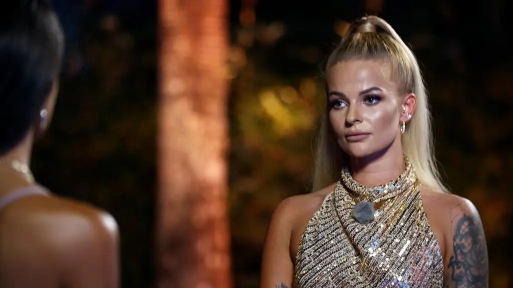 Hotel Paradise 5: Dominika
