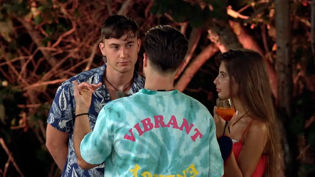Hotel Paradise 5: Grzegorz, Jay, Eliza