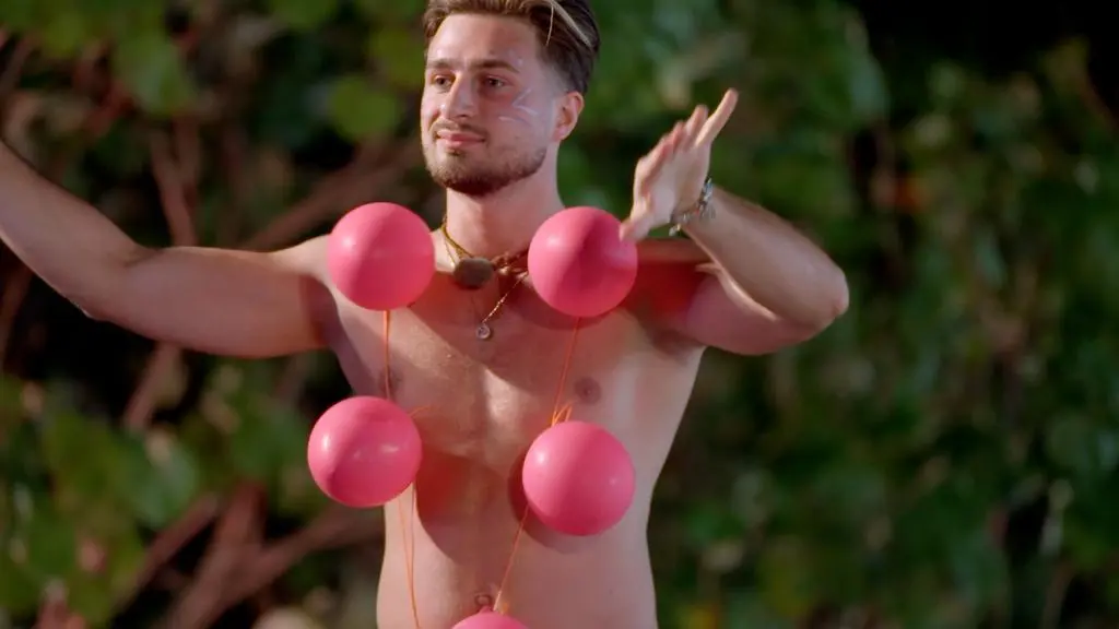 Hotel Paradise 5: Impreza balonowa