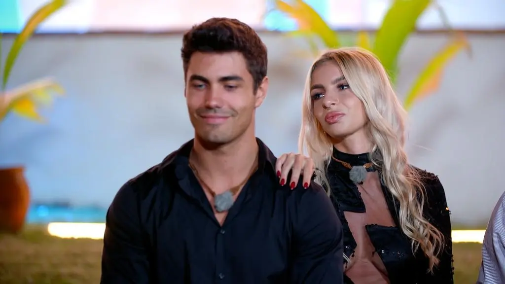 Hotel Paradise 5: Kasper i Laura