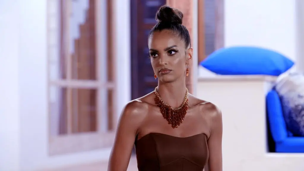 Hotel Paradise 5: Klaudia El Dursi