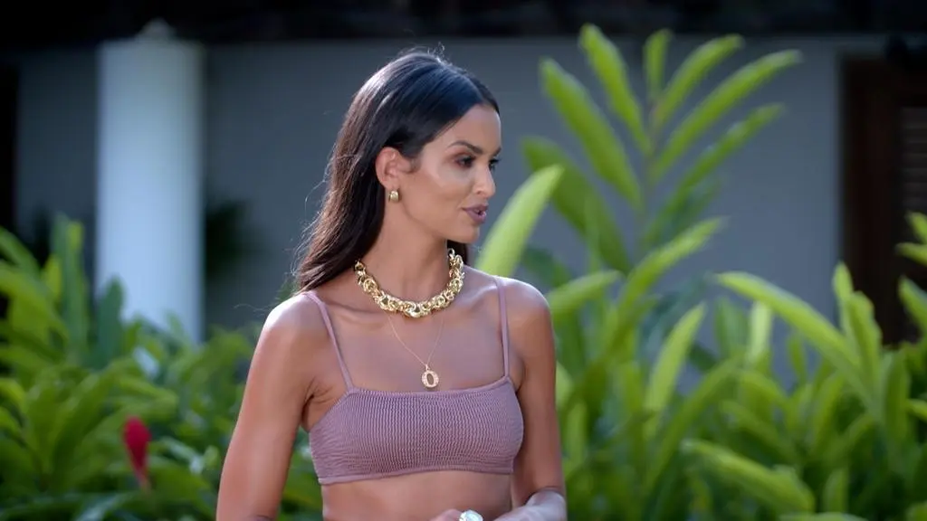 Hotel Paradise 5: Klaudia El Dursi