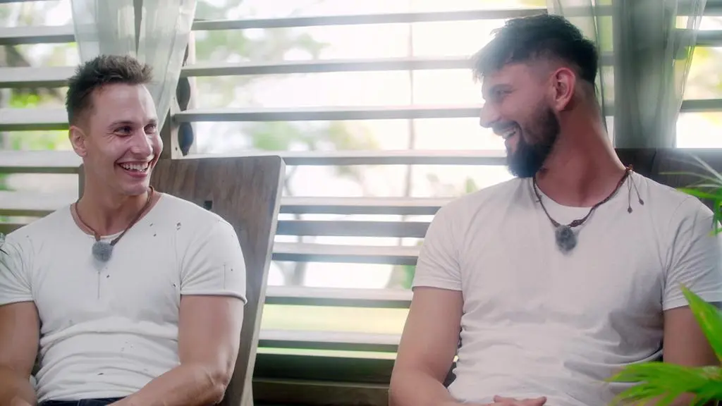 Hotel Paradise 5: Kuba i Mateusz