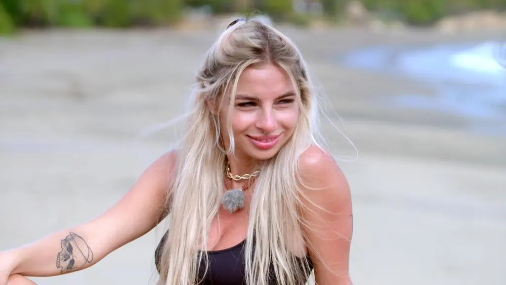 Hotel Paradise 5: Laura