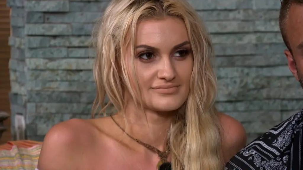 Hotel Paradise: Sandra