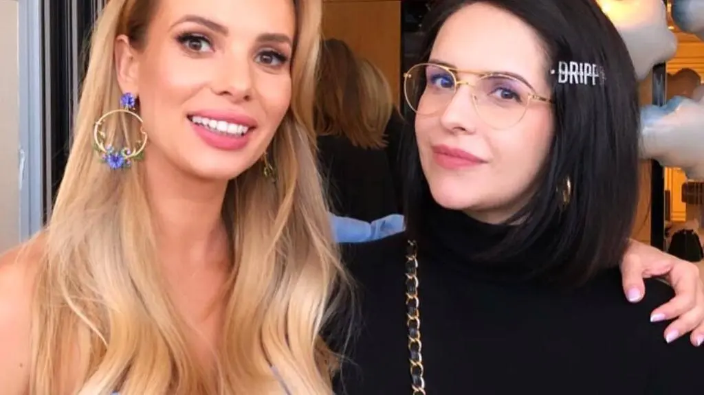 Izabela Janachowska z koleżanką, Wiktorią Anną Brdyś