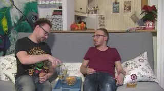 Jacek i Mariusz. Gogglebox.Przed telewizorem