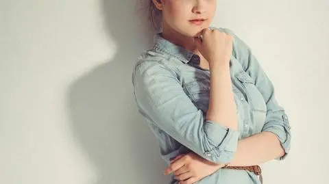 Intrygująca sesja Julii Chatys