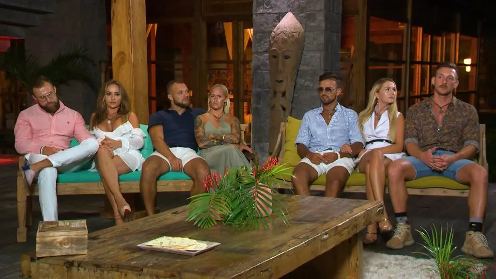 Kamil, Julia, Bartek, Dominika, Ivan, Ania, Adam