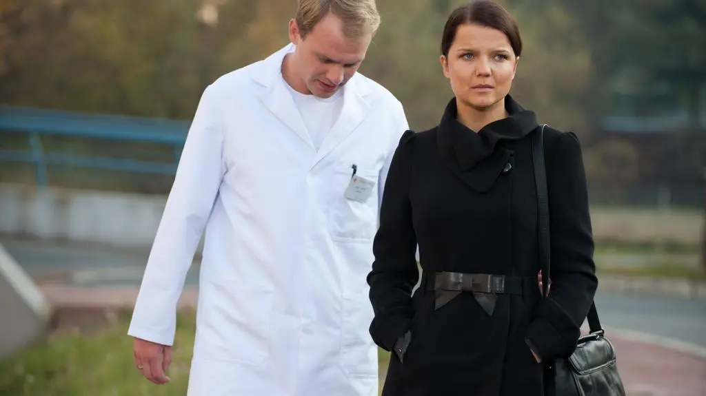 Kazimierz Mazur (Kamil) i Joanna Jabłczyńska (Marta)