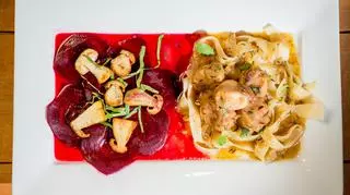 Kinga Paruzel – Comber w sosie winno - miodowym na płatach lasagne , carpaccio z buraków