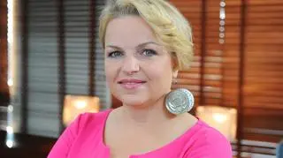 Ile par kolczyków ma Kasia Bosacka?