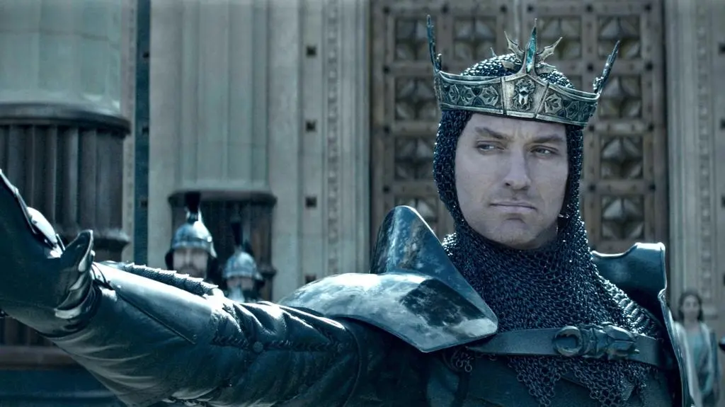 Król Artur: Legenda miecza