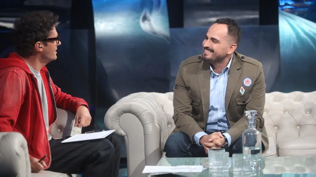 Kuba Wojewódzki, Agustin Egurrola