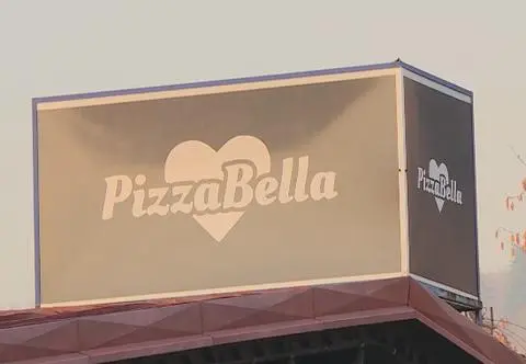 Długi, windykator, smród myszy i starych kanap. To były ekstremalne "Kuchenne rewolucje". Czy ten lokal jeszcze istnieje? 