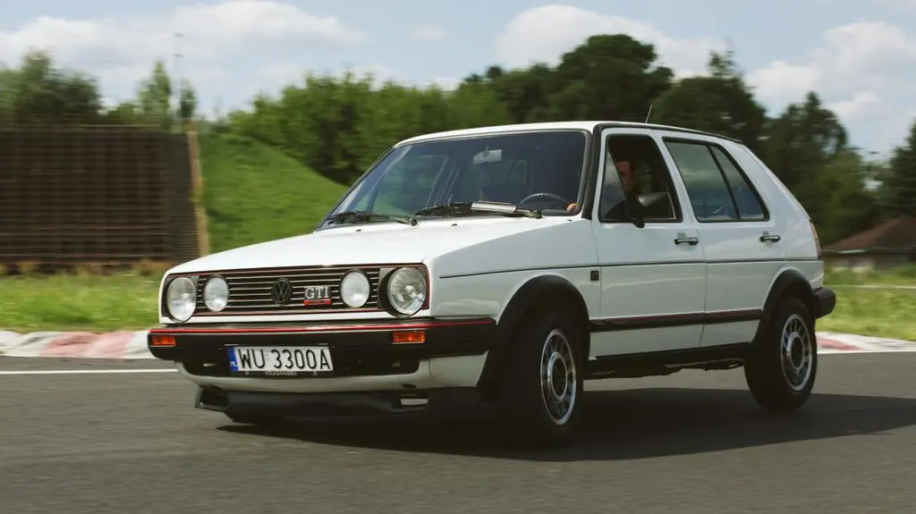 Legendy motoryzacji - seria 1