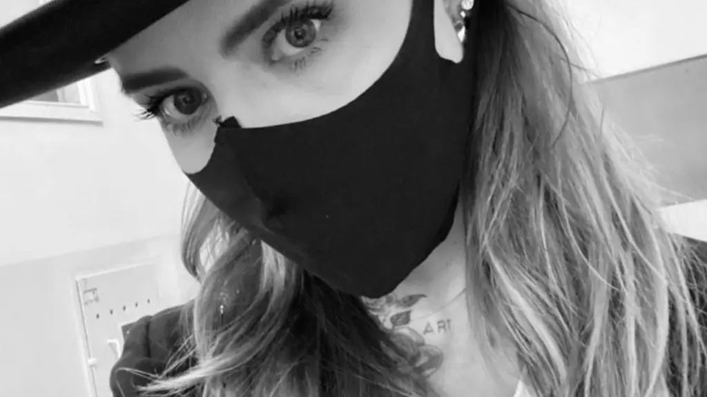 Maja Sablewska w maseczce na wyborach