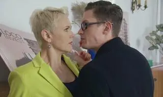 Maks wpada w furię i atakuje Ilonę