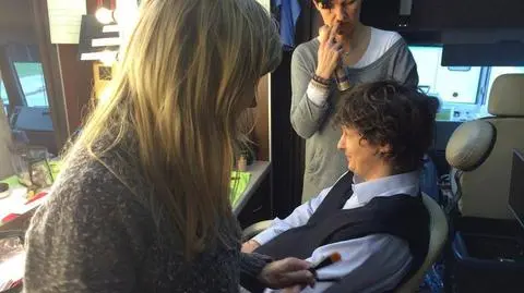 Joanna Jabłczyńska i Marcin Chochlew na planie "Na Wspólnej"