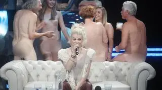 Margaret i naga publiczność