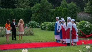 Zobacz jak powstawał elegancki lunch dla dyplomatów!