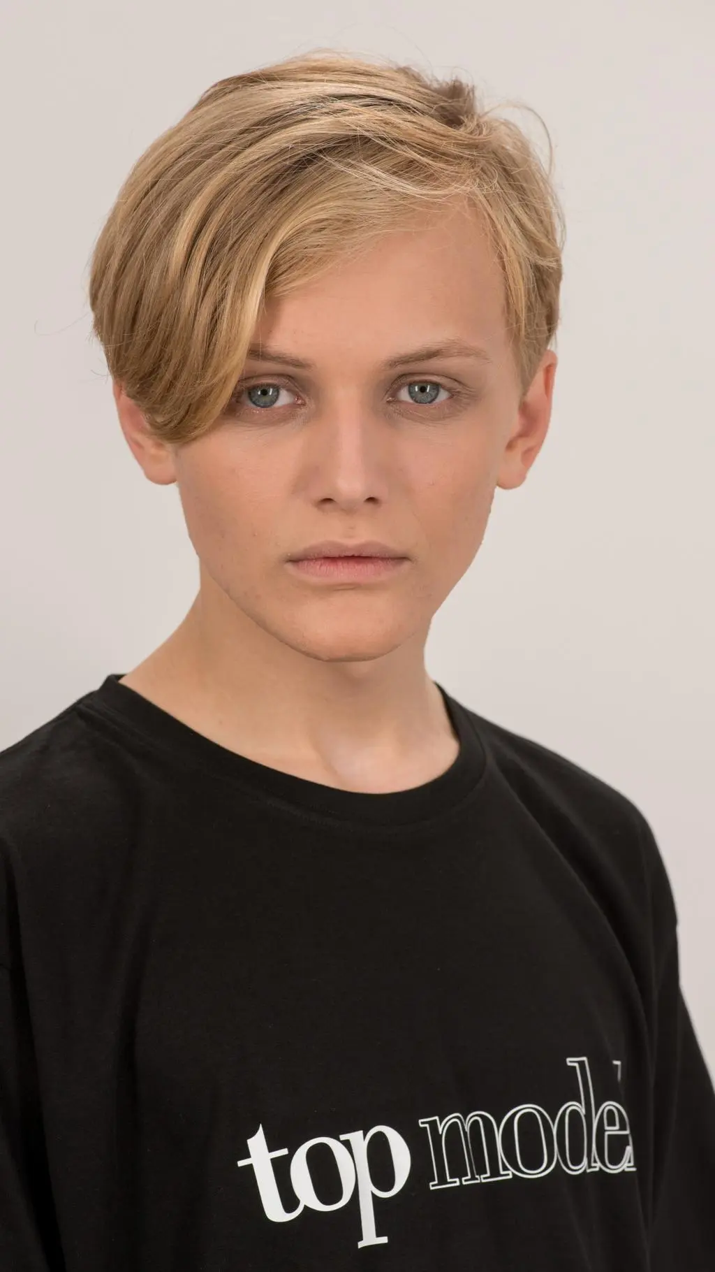 MICHAŁ BORZUCHOWSKI
