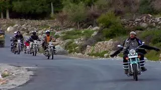 Motocyklem przez najwyższą przełęcz