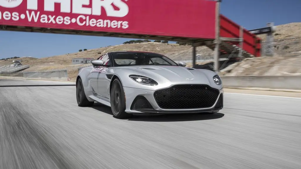 MotorTrend - Best Driver's Car 2019