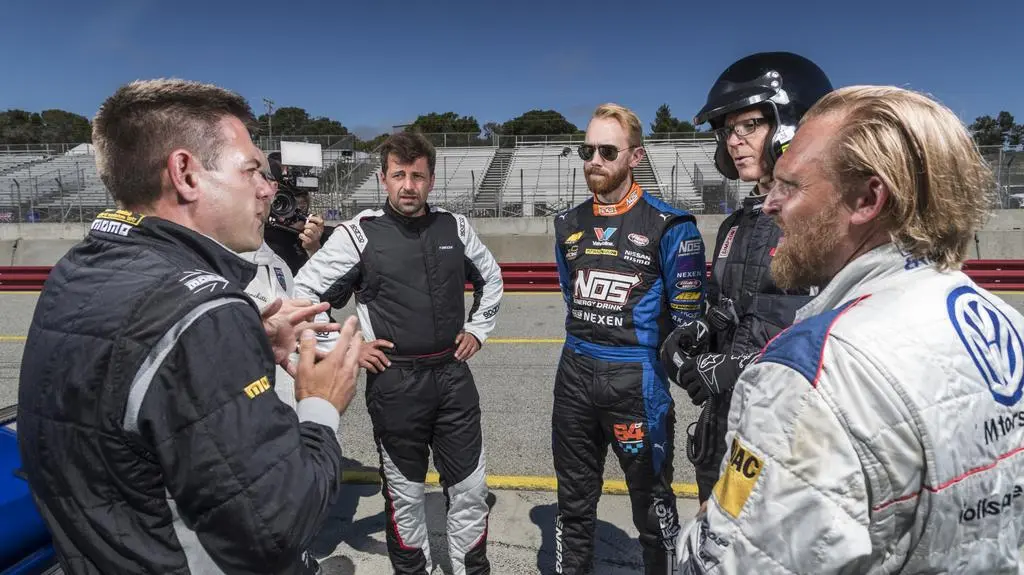 MotorTrend - Best Driver's Car 2019