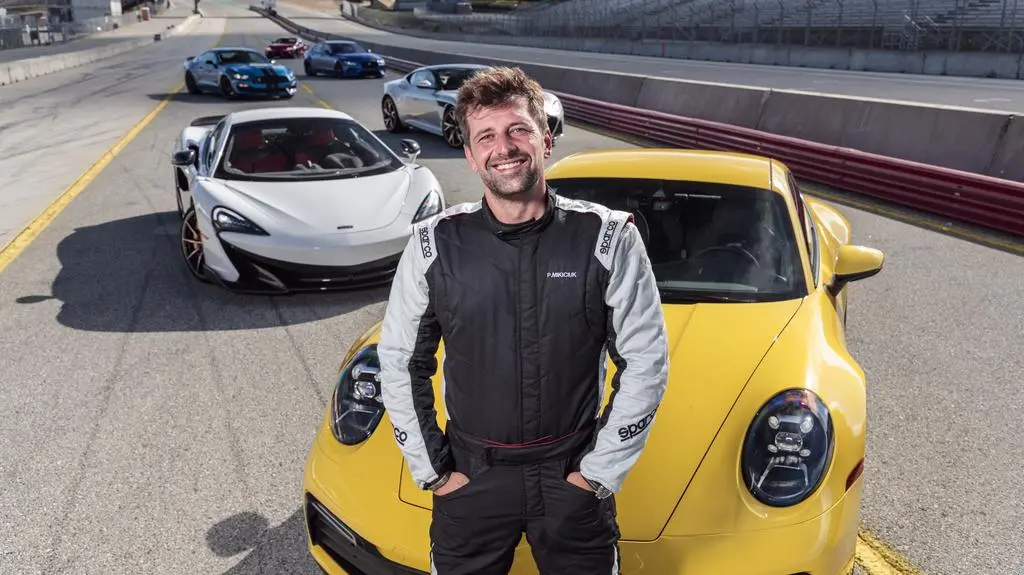 MotorTrend - Best Driver's Car 2019