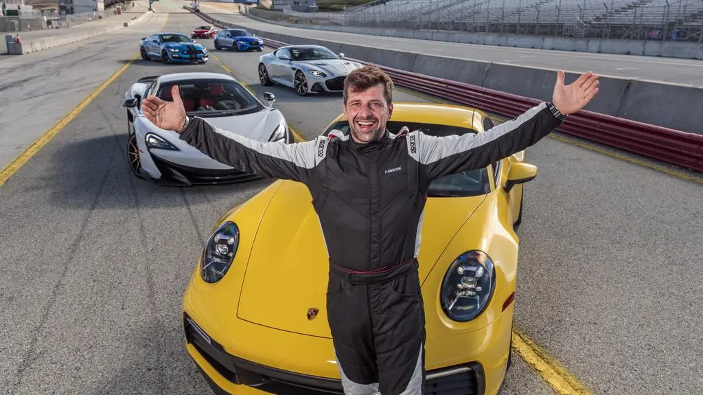 MotorTrend - Best Driver's Car 2019