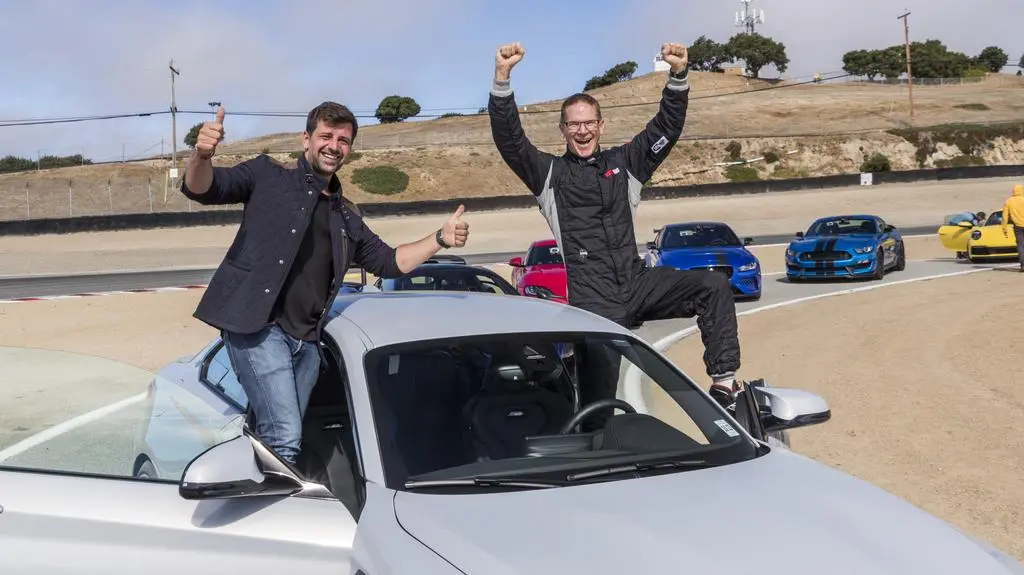 MotorTrend - Best Driver's Car 2019